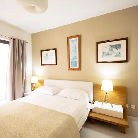 Large & Modern 3 Bedrooms Near Spinola Bay Mmai1-3 *